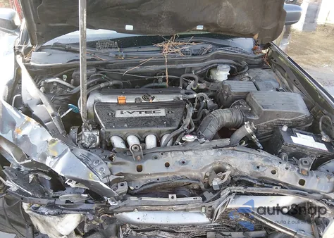 2006 Honda Accord 2.4 Lx z USA, uszkodzony, nr VIN 1HGCM56476A172653